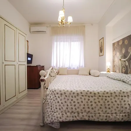 Apartment Casa Alessandro Casa Maria Francesca *