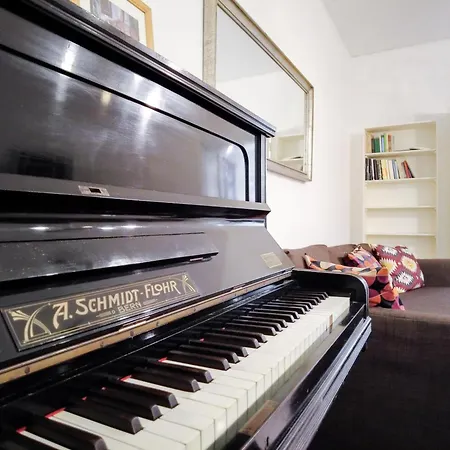 Daire Casa Alessandro Casa Maria Francesca Napoli