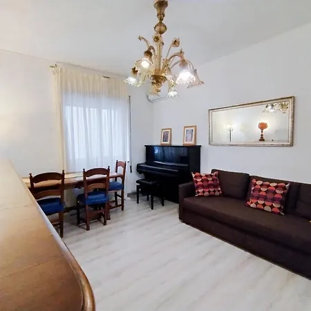 Casa Alessandro Casa Maria Francesca Апартаменты Неаполь