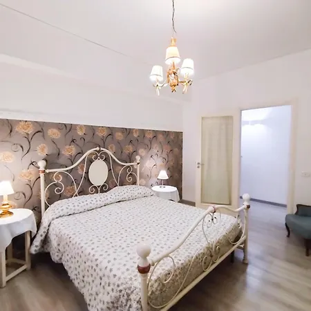 Casa Alessandro Casa Maria Francesca Апартаменты Неаполь